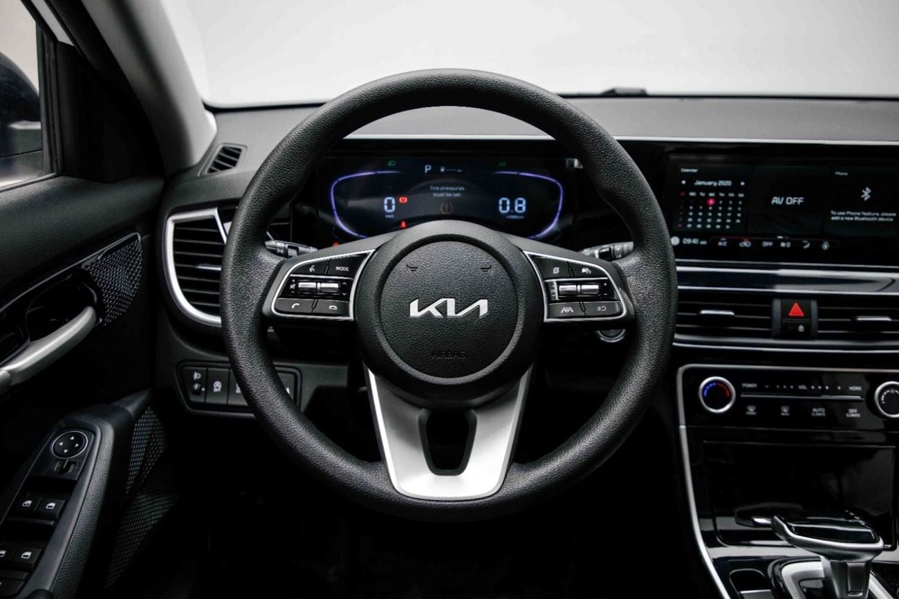 Kia Seltos GLS MID