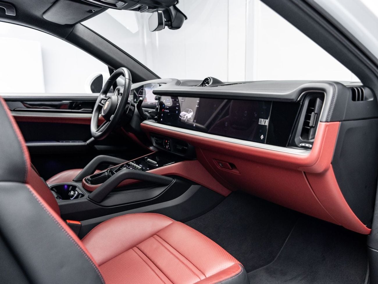 Porsche Cayenne STANDARD STD BUY NOW, PAY 2027 | THE BLACKLINE STANDARD | August 2027 Porsche Warranty, GCC, Low KM's