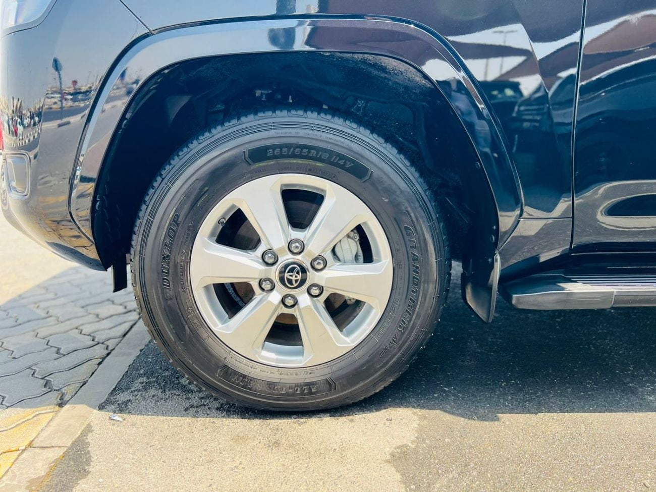 Toyota Land Cruiser GXR 2024.ENGINE 4.0L/V6