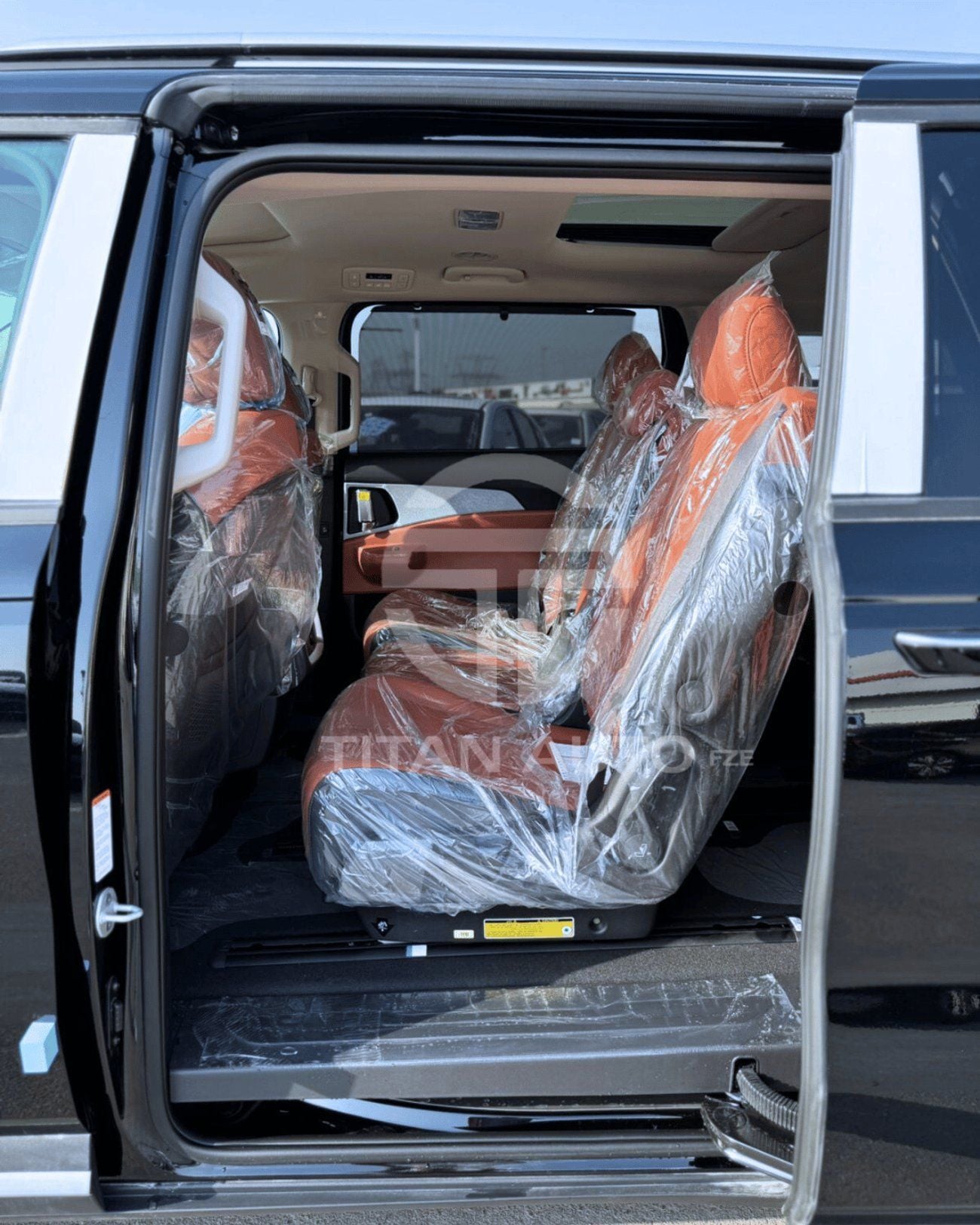 كيا كارنيفال LX KIA CARNIVAL 3.5L 2025 MODEL