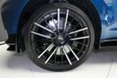أستون مارتن DBX STANDARD