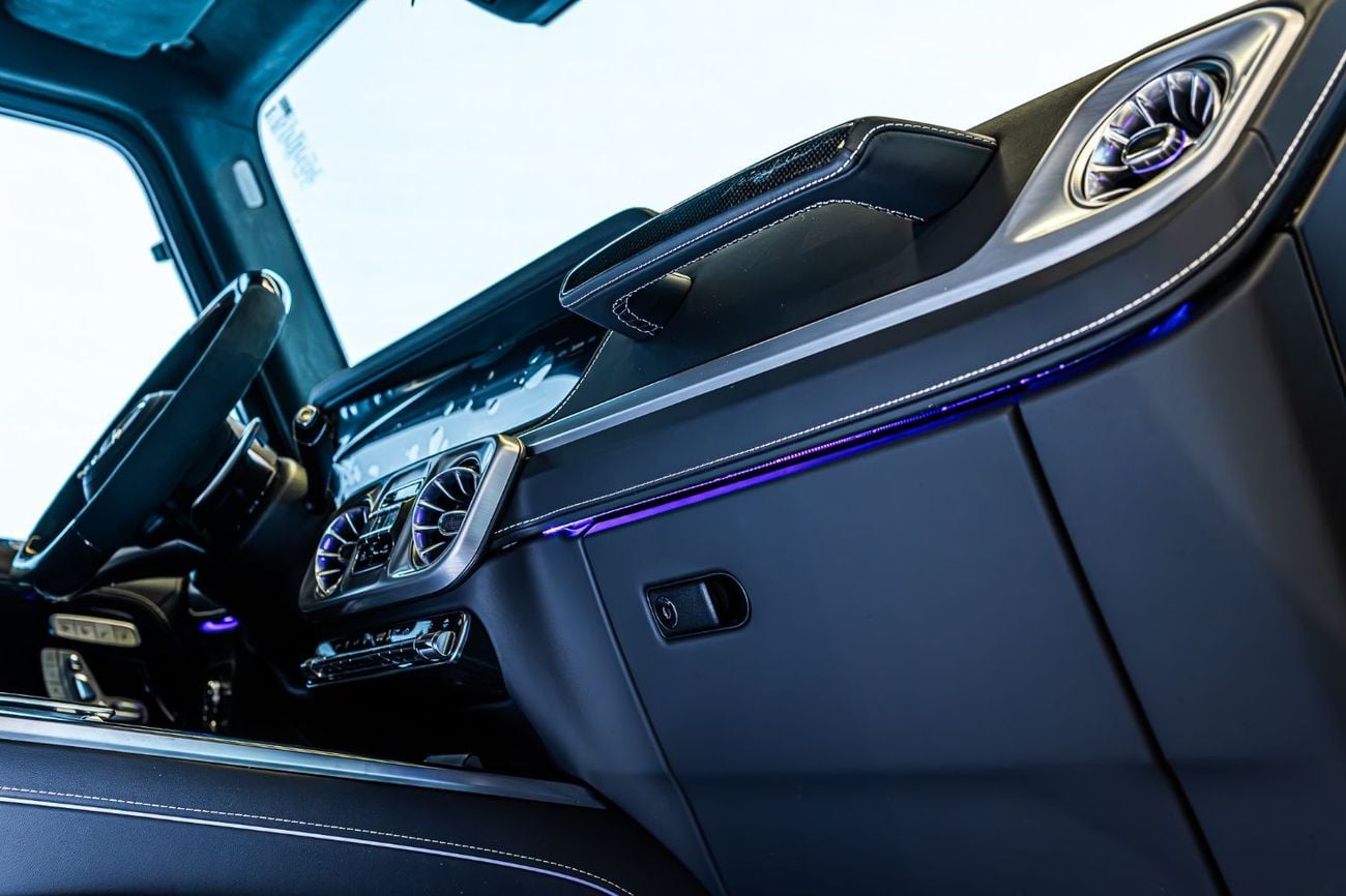 Mercedes Benz G63 AMG STANDARD Double Night Package | MANUFAKTUR Kalahari Gold Magno | GCC Specs | Gargash Warranty