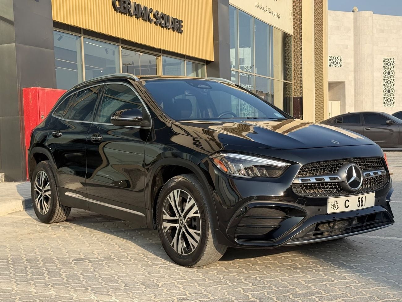 Mercedes Benz GLA 200 STANDARD