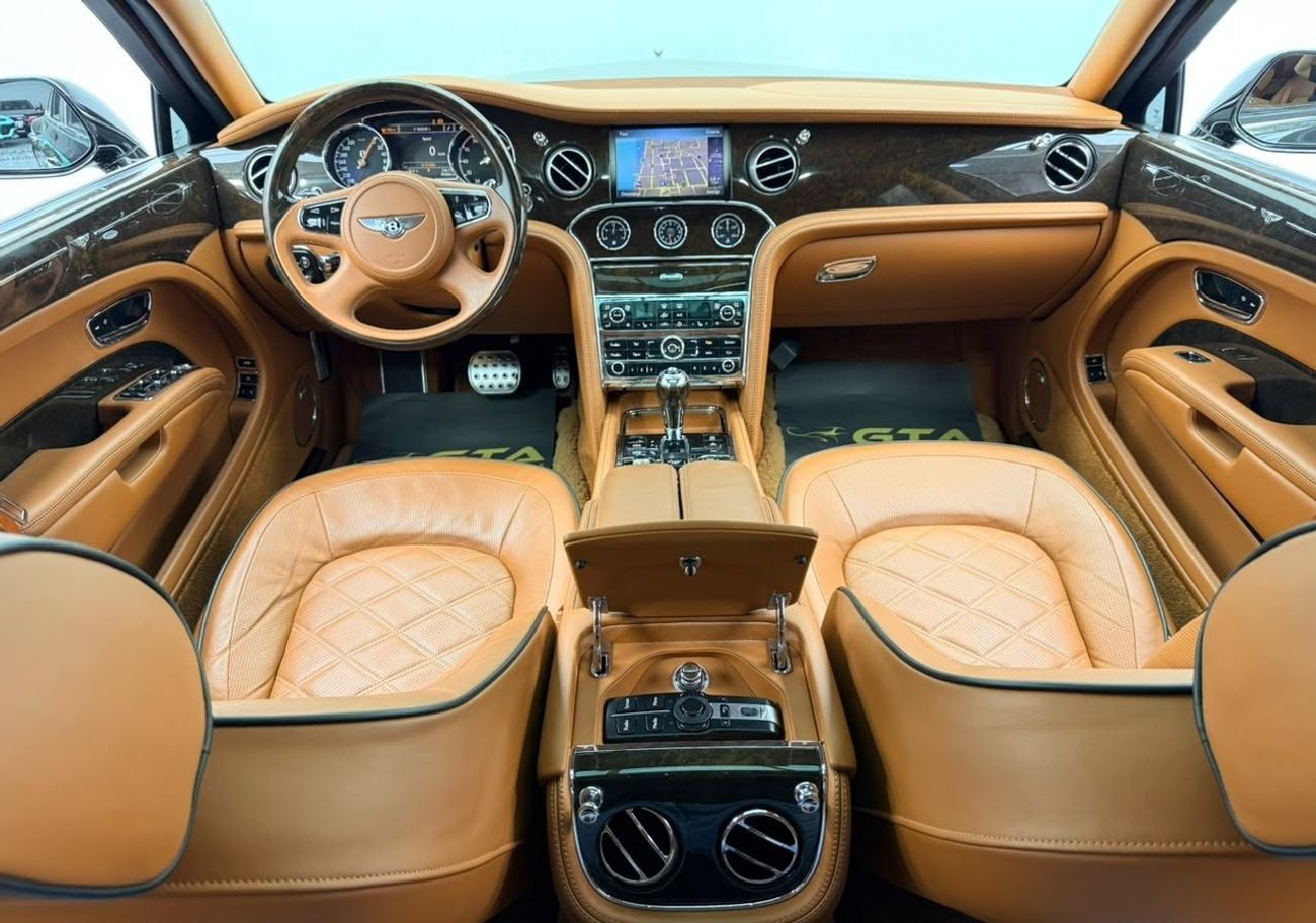 Bentley Mulsanne SPEED 2016 Bentley Mulsanne Speed, Full Service History, GCC Specs.