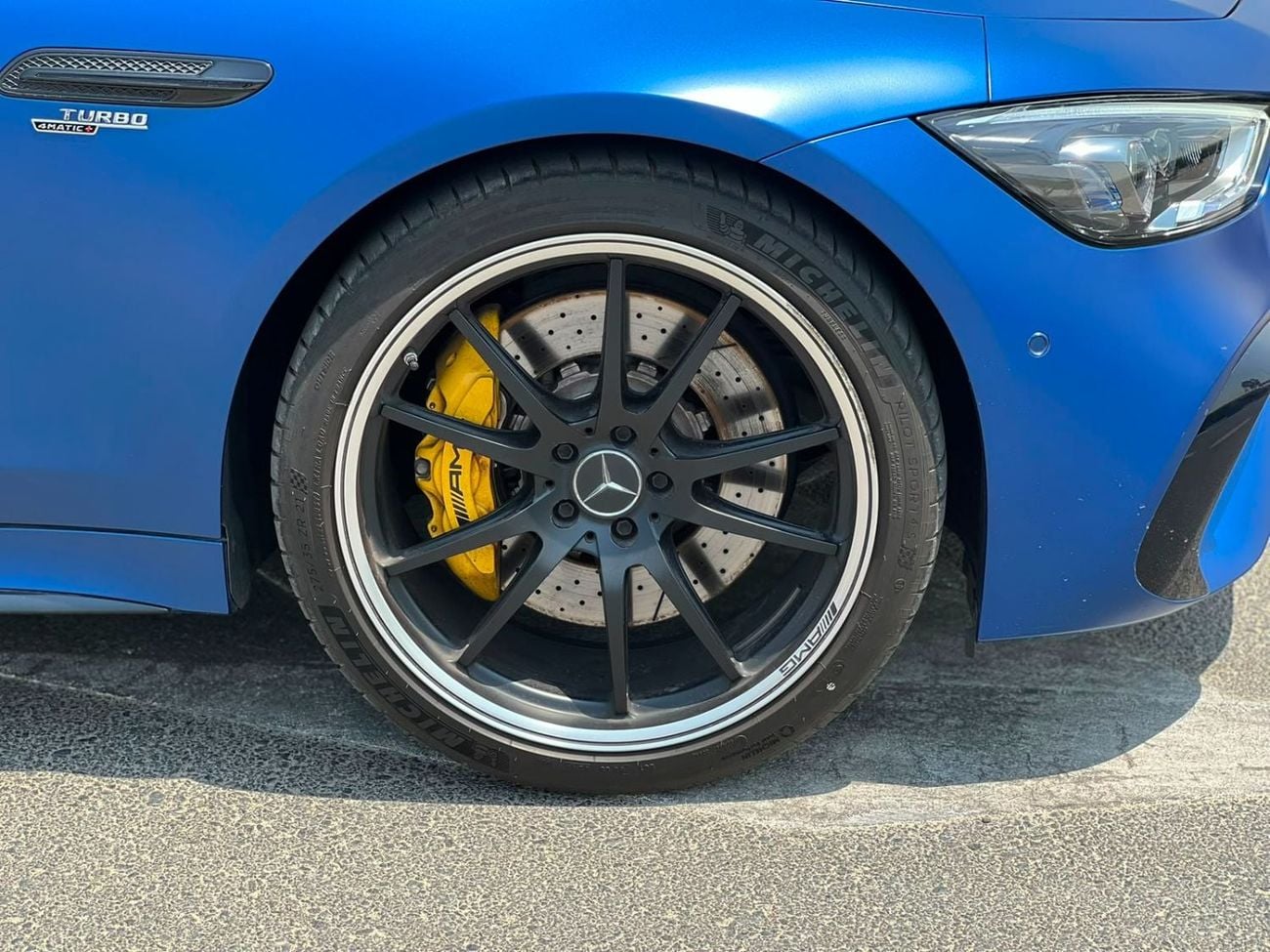 Mercedes Benz AMG GT 53