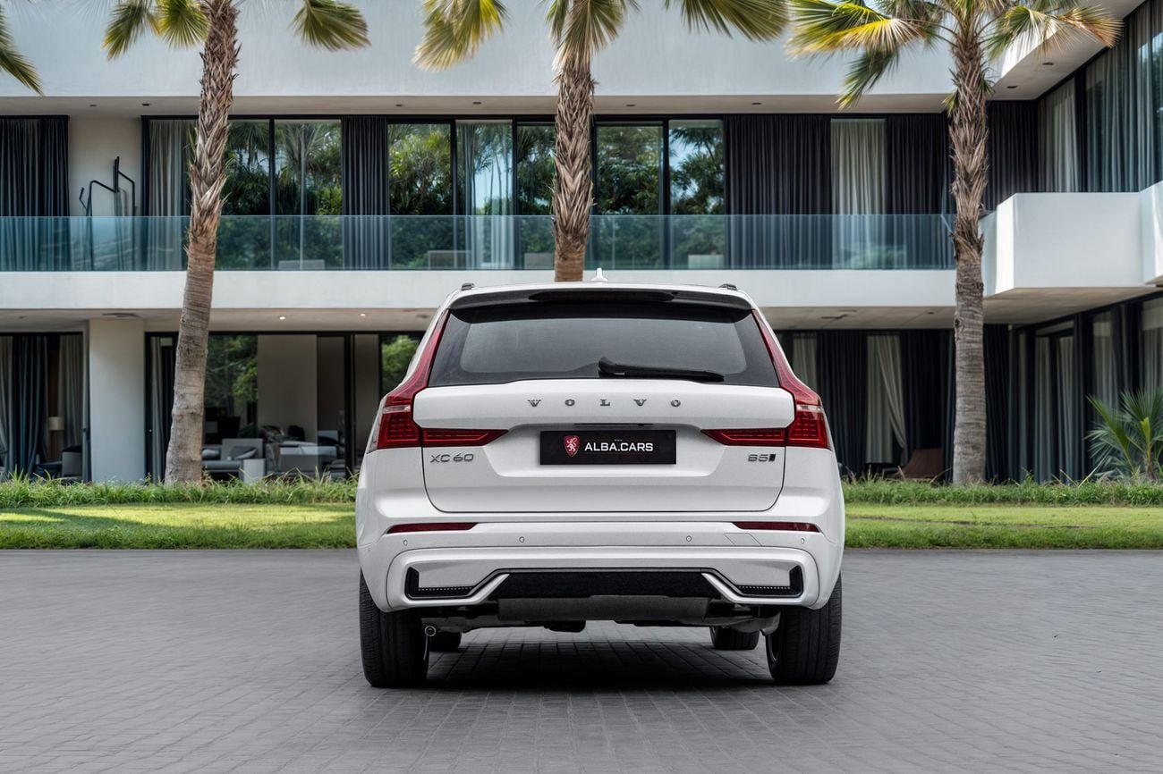 فولفو XC 60 B5 ULTIMATE DARK XC60 B5 Ultimate Dark | 2,448 P.M | 0% Downpayment | 2028 Warranty!