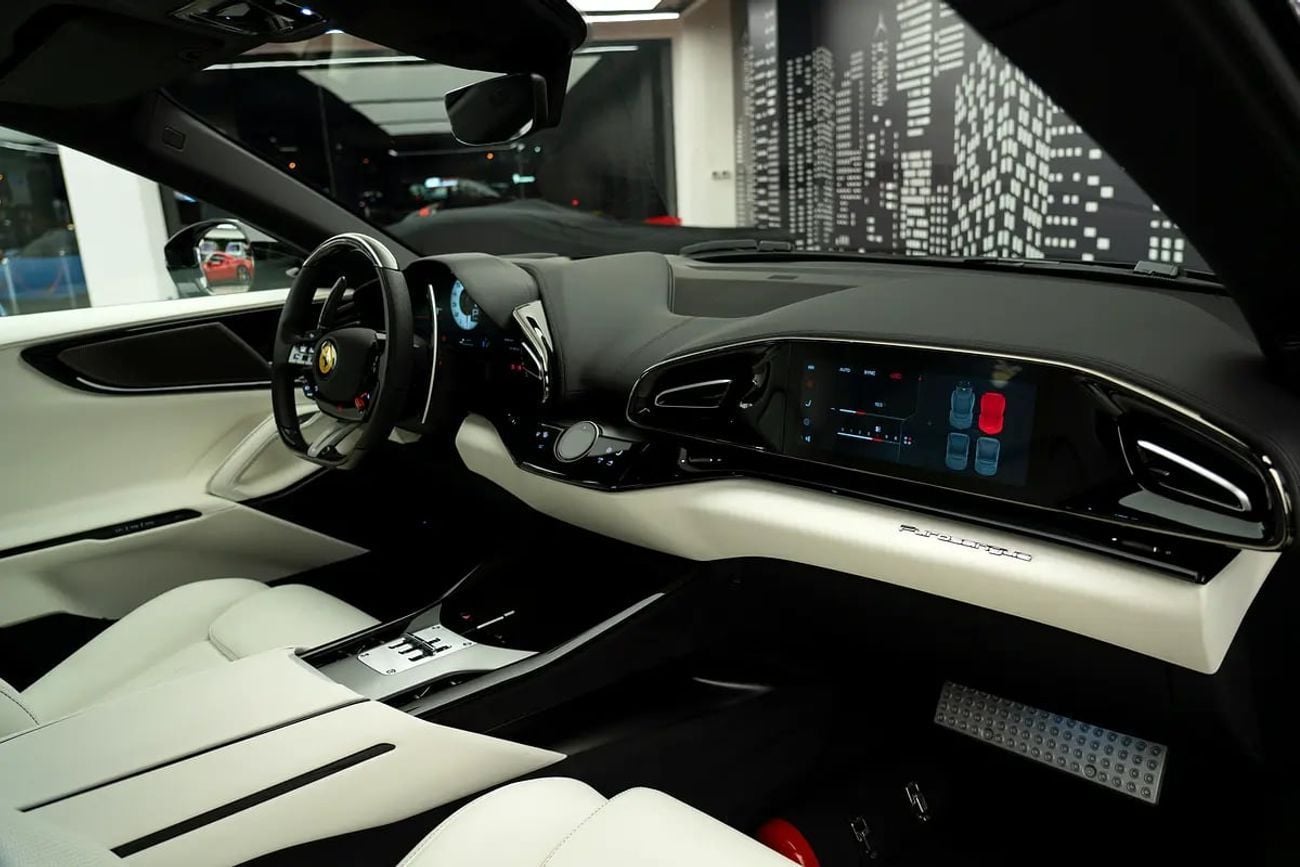 Ferrari Purosangue STANDARD FERRARI | PUROSANGUE | 2025MY | GCC SPECS MAIN DEALER WARRANTY + SERVICE CONTRACT STD