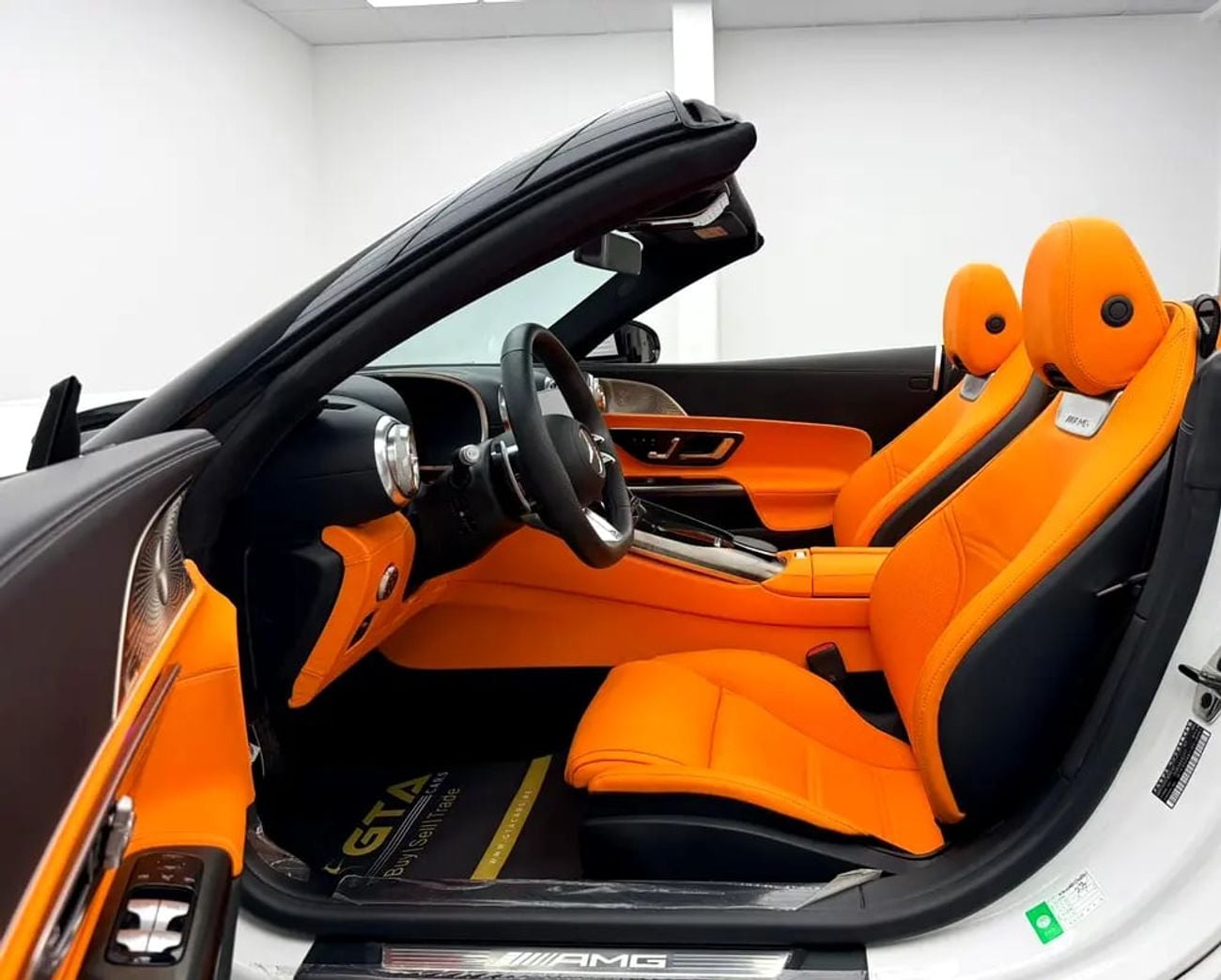 Mercedes Benz SL63 AMG SL63 AMG, Warranty, Full Service History, Fully Loaded, Japanese
