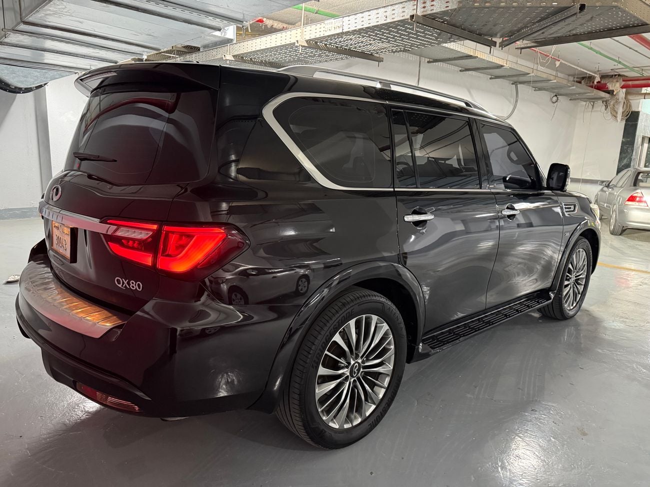 Infiniti QX80 LUXE SENSORY PROACTIVE