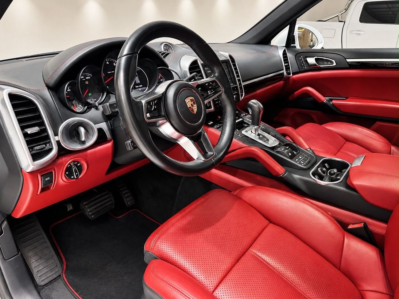 Porsche Cayenne STANDARD
