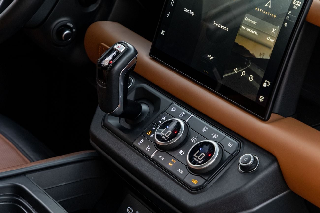 لاند روفر ديفندر 110 X Defender 110 X | 6,855 P.M | 0% Downpayment | Land Rover Warranty