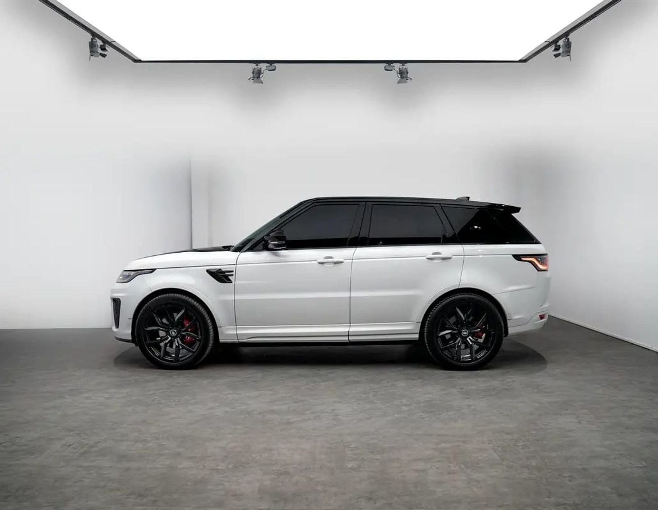Land Rover Range Rover Sport SVR Warranty + Service Contract • FDSH • Amazing Example • GCC
