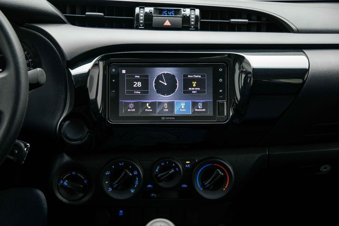 Toyota Hilux 4X4 2.4L - Platinum White Pearl Inside Black | Export Only