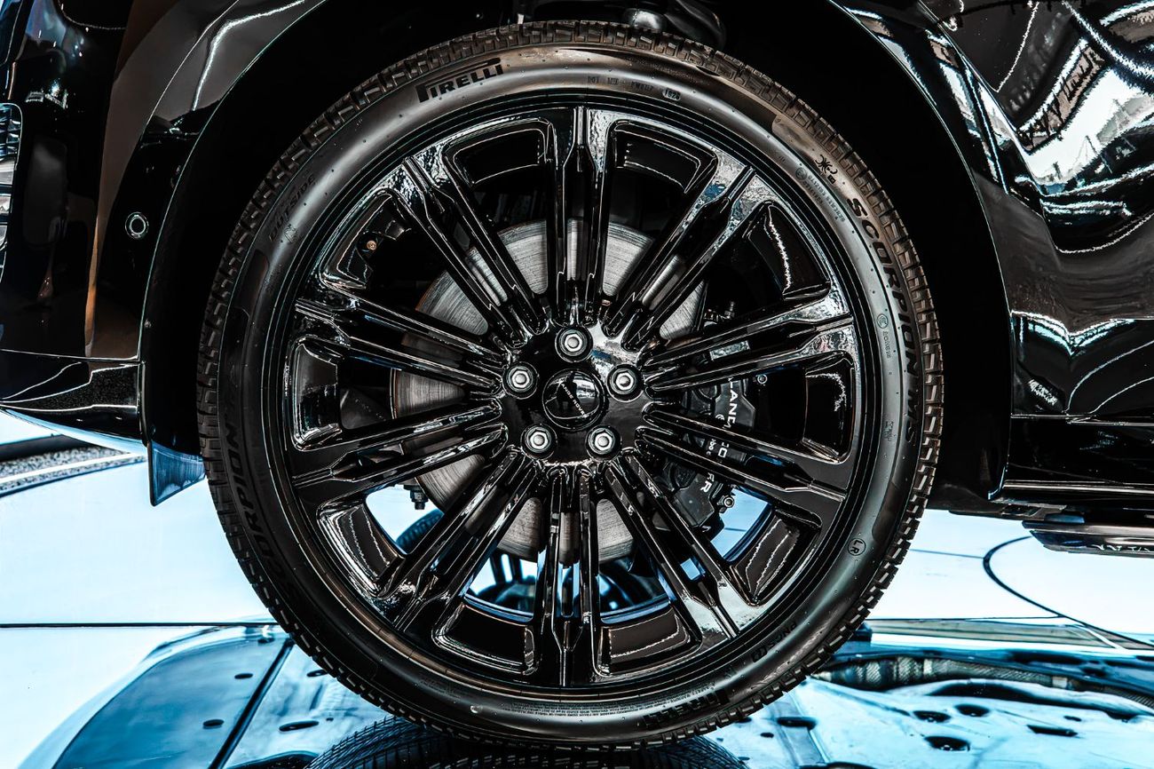 لاند روفر رينج روفر AUTOBIOGRAPHY P530 2026 Range Rover P530 | 4.4L Twin-Turbo V8 | Al Tayer Warranty | GCC Specs