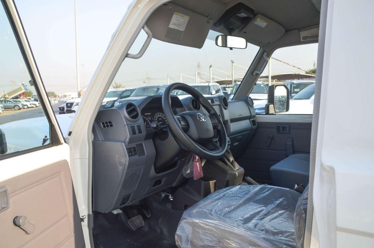 Toyota Land Cruiser 70 LC 78 HARDTOP 2.8L AT 4WD DIESEL SUV 2026