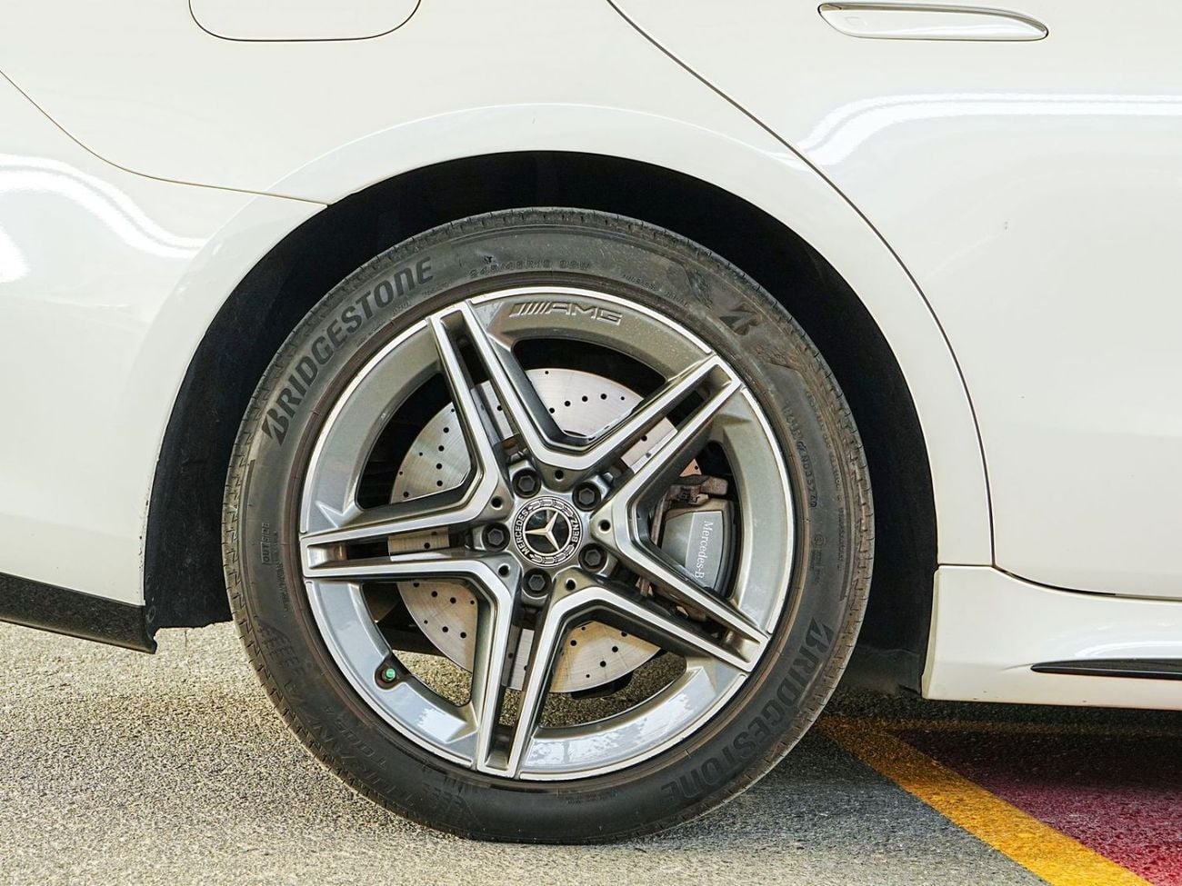 مرسيدس بنز S 580 e