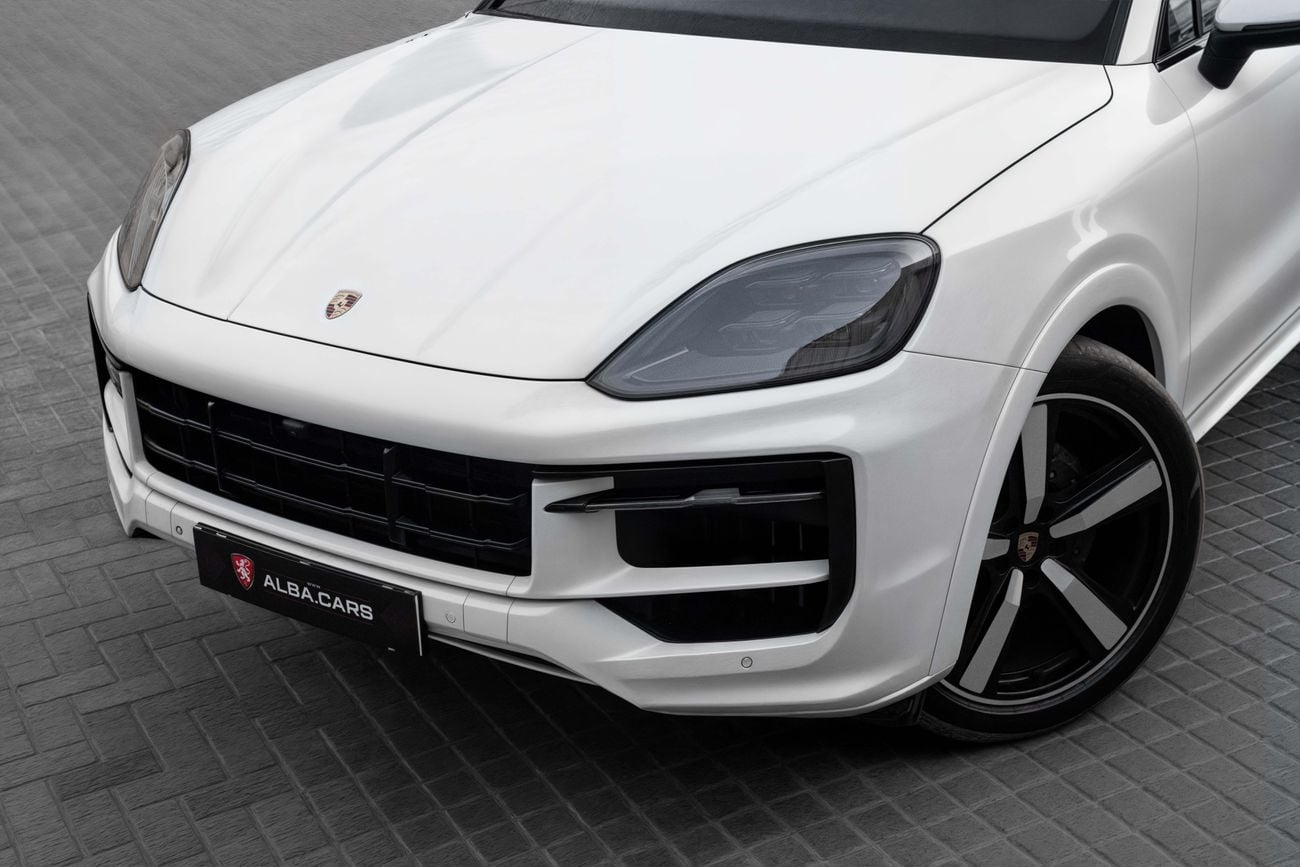 Porsche Cayenne Coupe | 7,050 P.M | 0% Downpayment | Fantastic Condition!