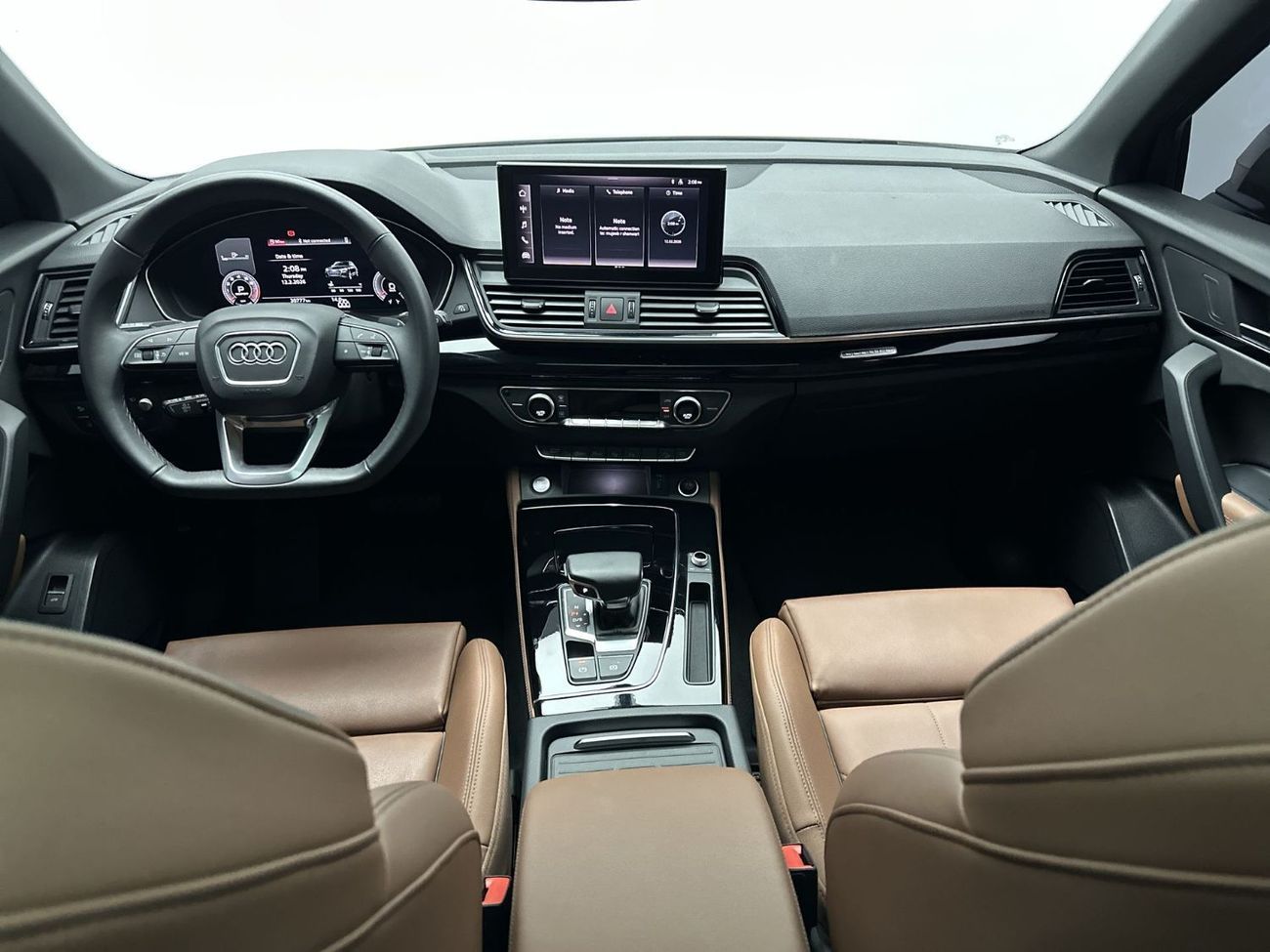 أودي Q5 45 TFSI S-LINE quattro 249hp (Ref# 89770)