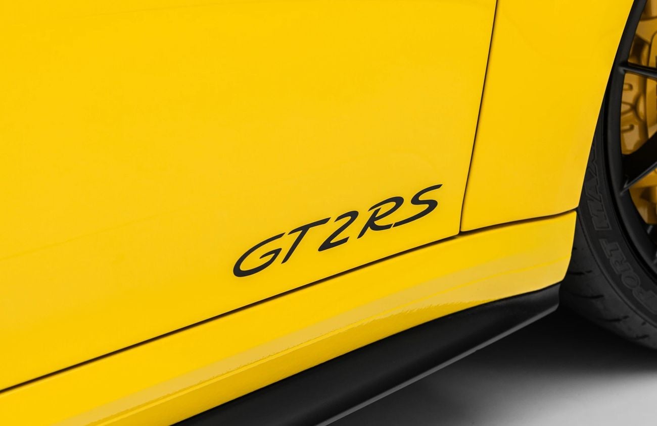 Porsche 911 3.8L F6 Twin-Turbocharged Engine
