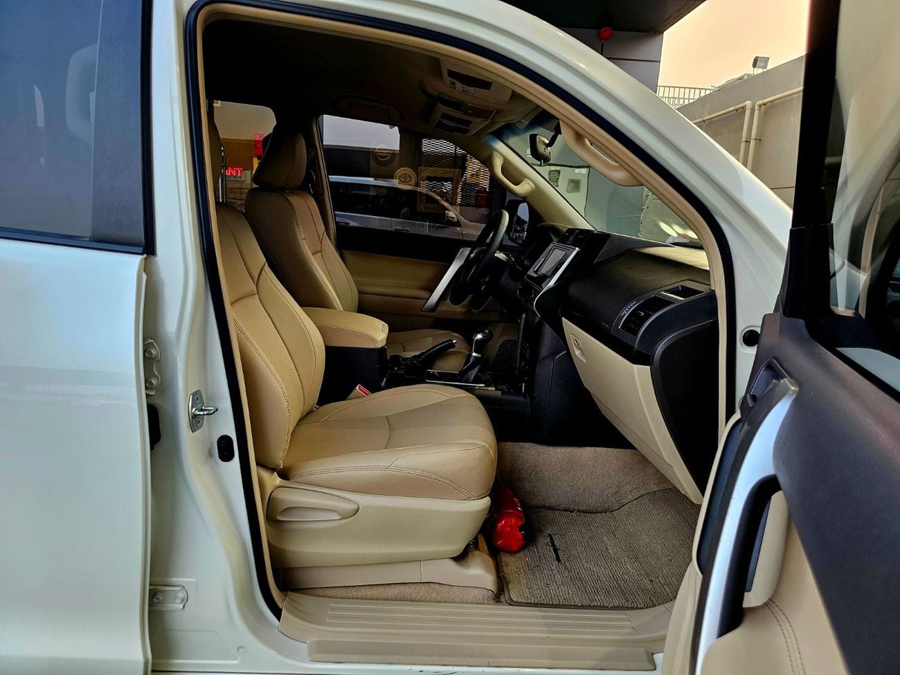 Toyota Prado EXR PRADO EXR/ V6 4.0/ LEATHER/ LOW MILEAGE/ NON ACCIDENT