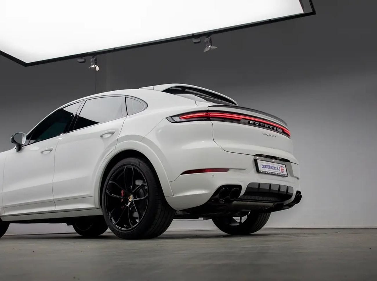 Porsche Cayenne S Unlimited KMS Warranty • FDSH • GCC Spec