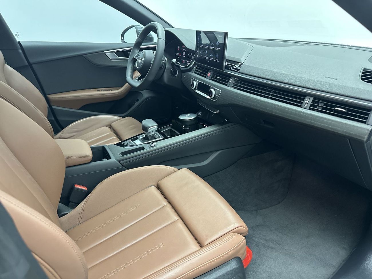 أودي A5 40 TFSI ADVANCED SPORTBACK (Ref# 23502)