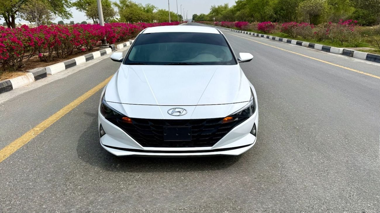 هيونداي إلانترا سمارت