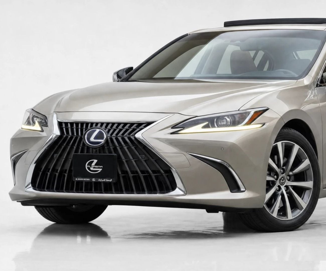 Lexus ES300h 2.5