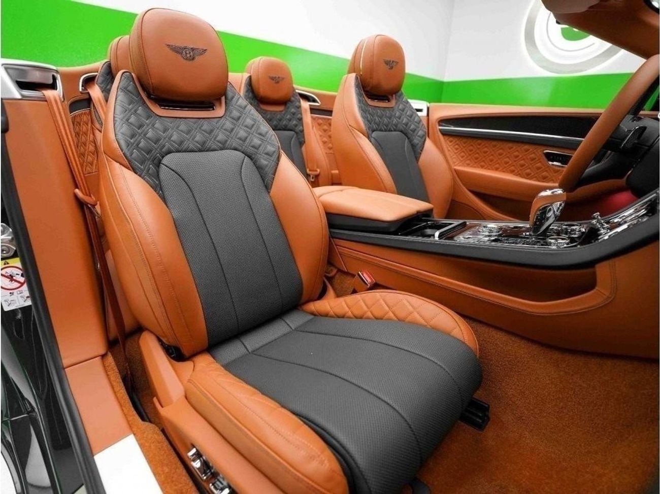 بنتلي كونتيننتال 3 YEARS WARRANTY - CONTRACT SERVICE - CARBON PACKAGE GTC - 2023 BRAND NEW