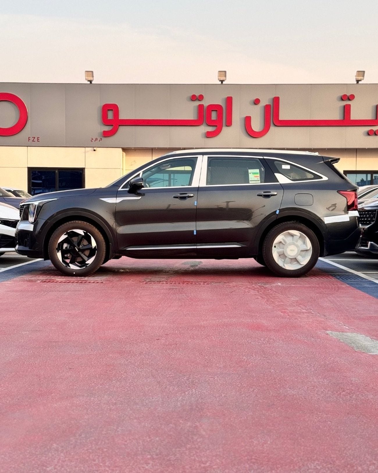 كيا سورينتو 2.5 L 4WD