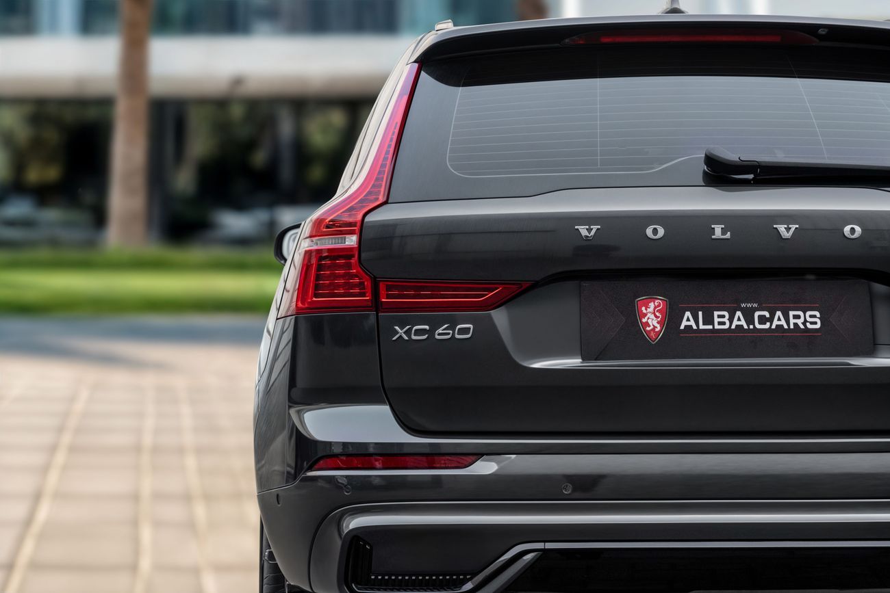 فولفو XC 60 B5 ULTIMATE DARK XC60 B5 Ultimate Dark | 2,350 P.M | 0% Downpayment | 2028 WARRANTY