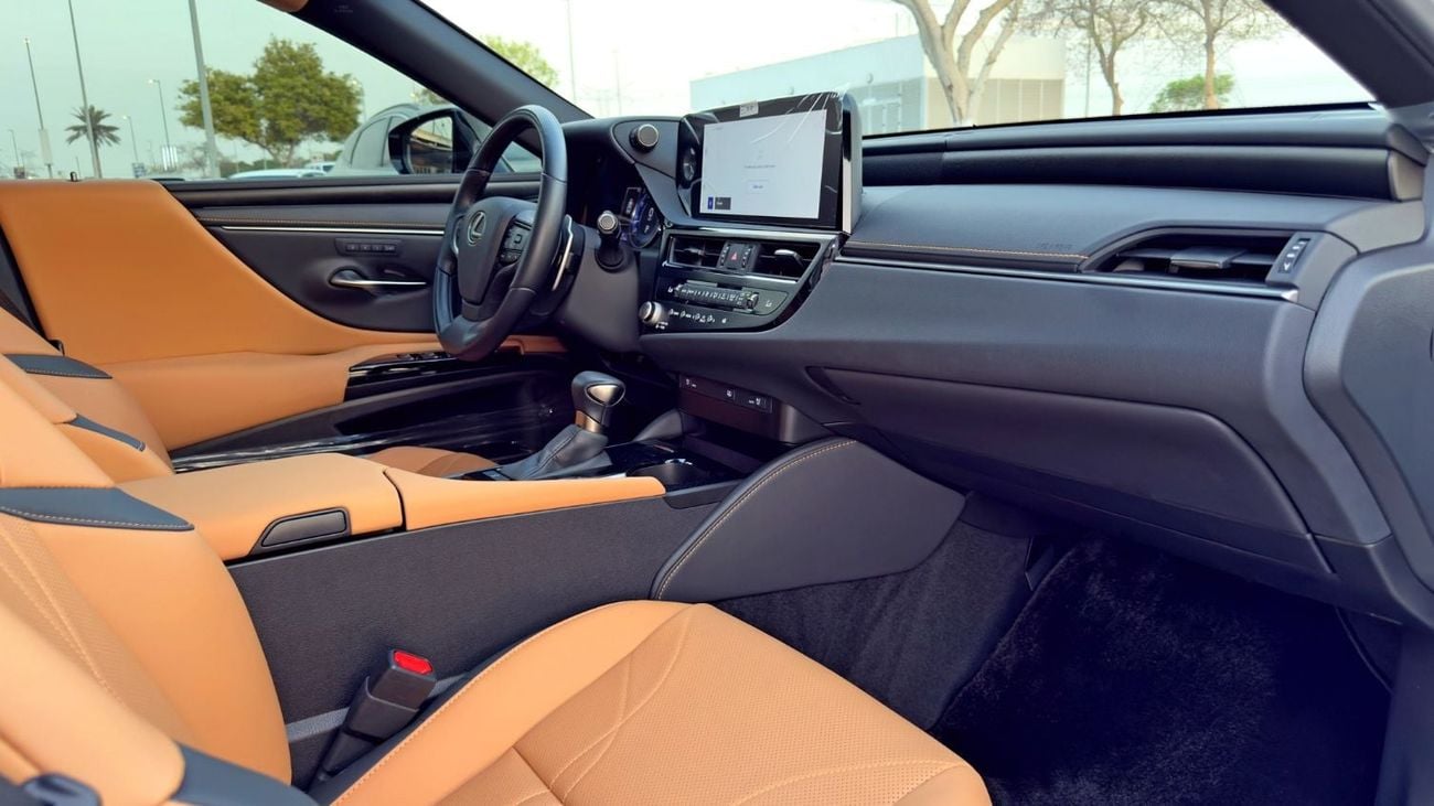 Lexus ES350 PLATINUM 2025 Lexus ES350 Premier, Dealer Warranty, GCC Specifications