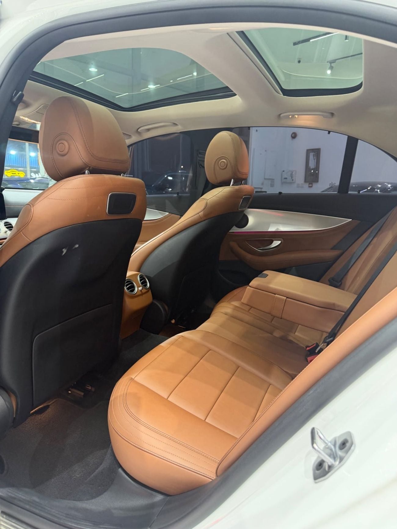 مرسيدس بنز E300 AMG