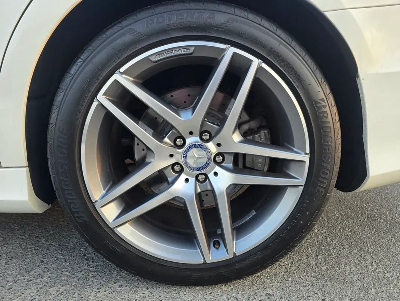 Mercedes Benz S550 S 550 15000KM Beige Interior