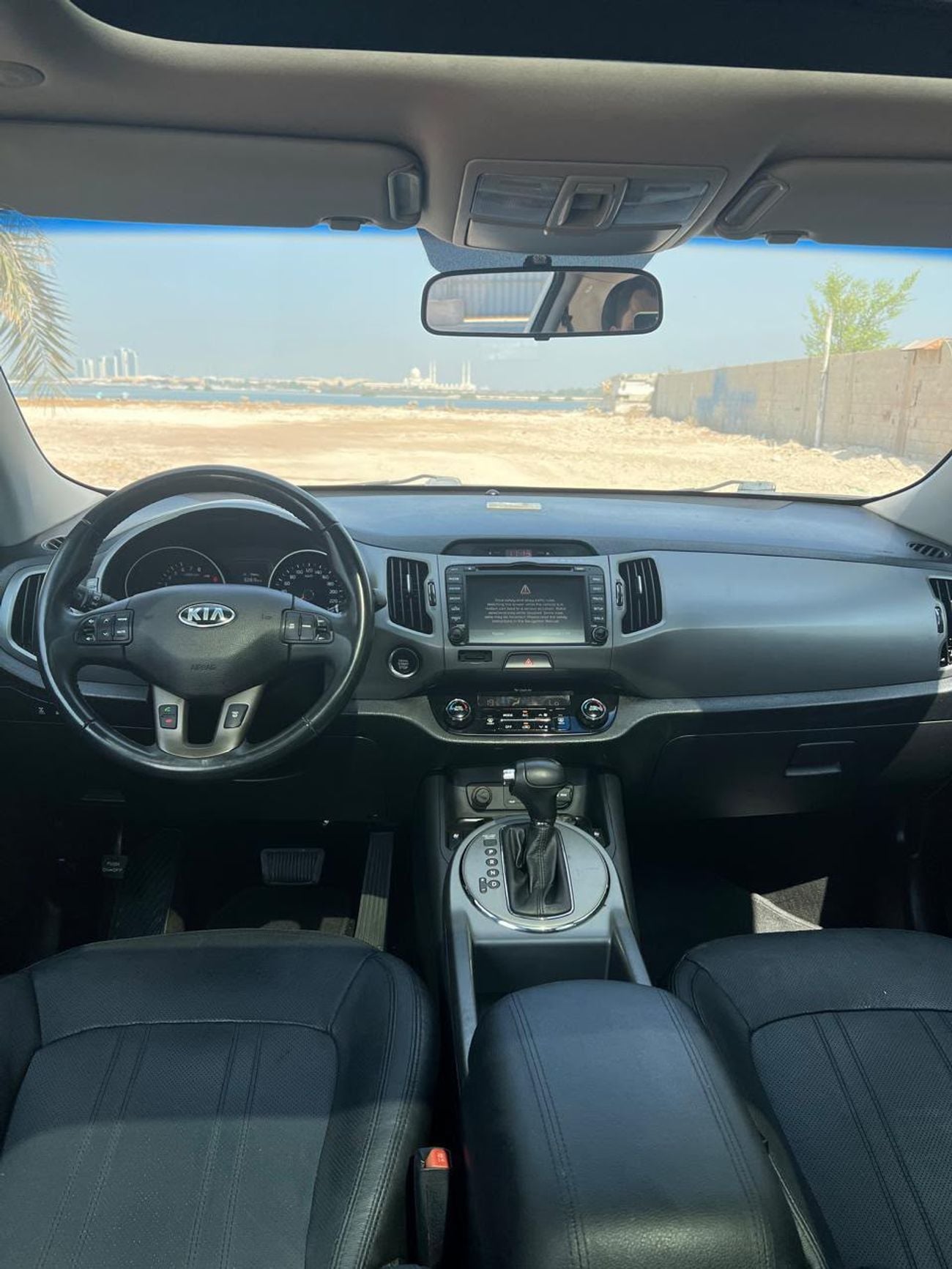 Kia Sportage LX GCC l Panoramic Sunroof, Leather, Cruise l Accident Free