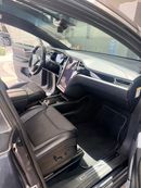 Tesla Model X 75D