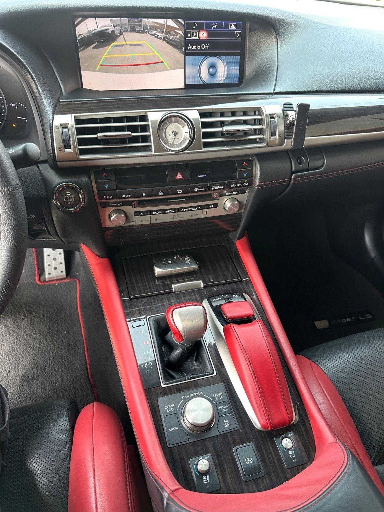 Lexus LS460