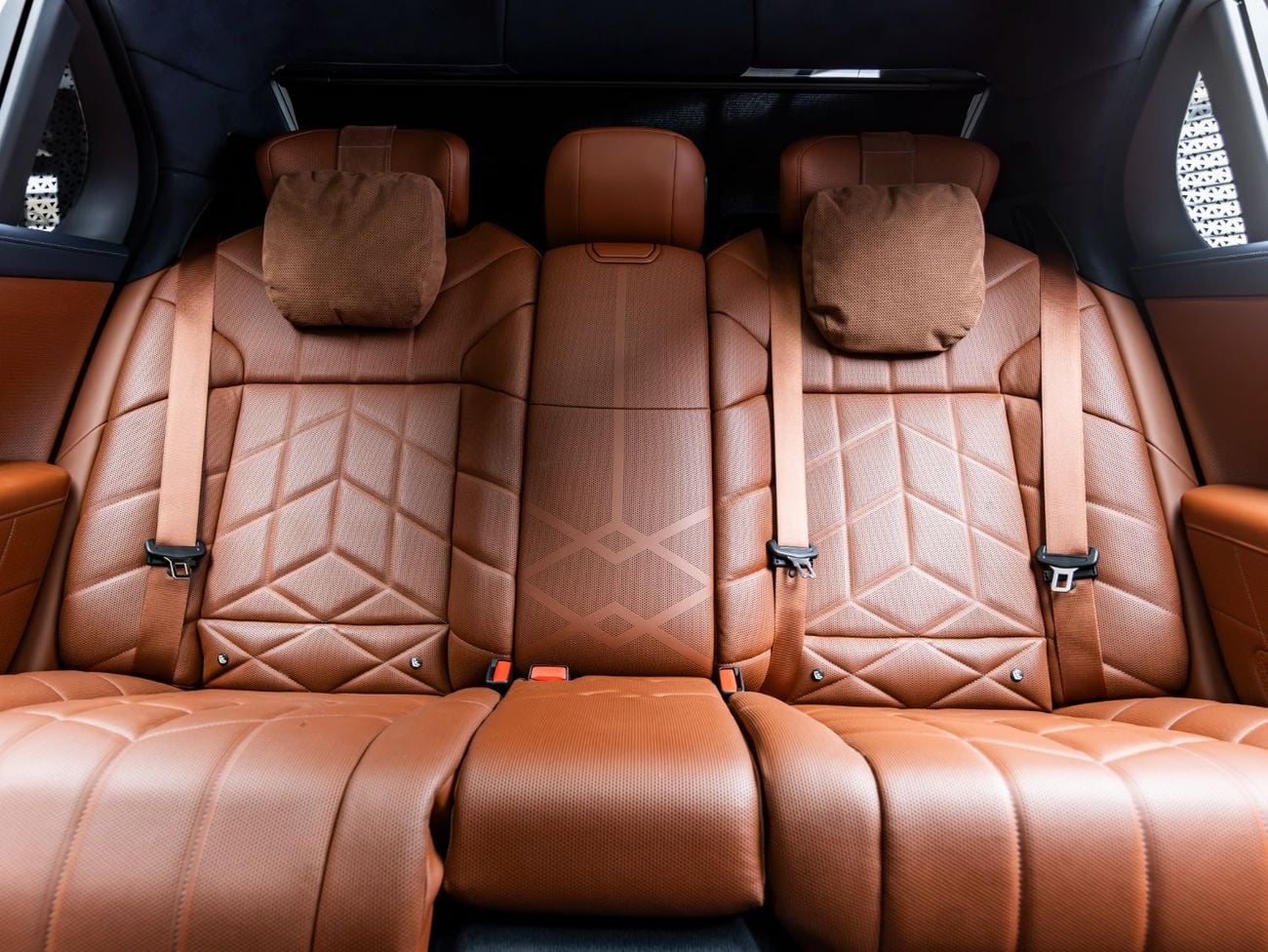 BMW 760i XDRIVE MASTERCLASS M SPORT PACKAGE BUY NOW, PAY 2027 | THE BLACKLINE STANDARD | 2029 BMW Warranty + Service Contract, GCC