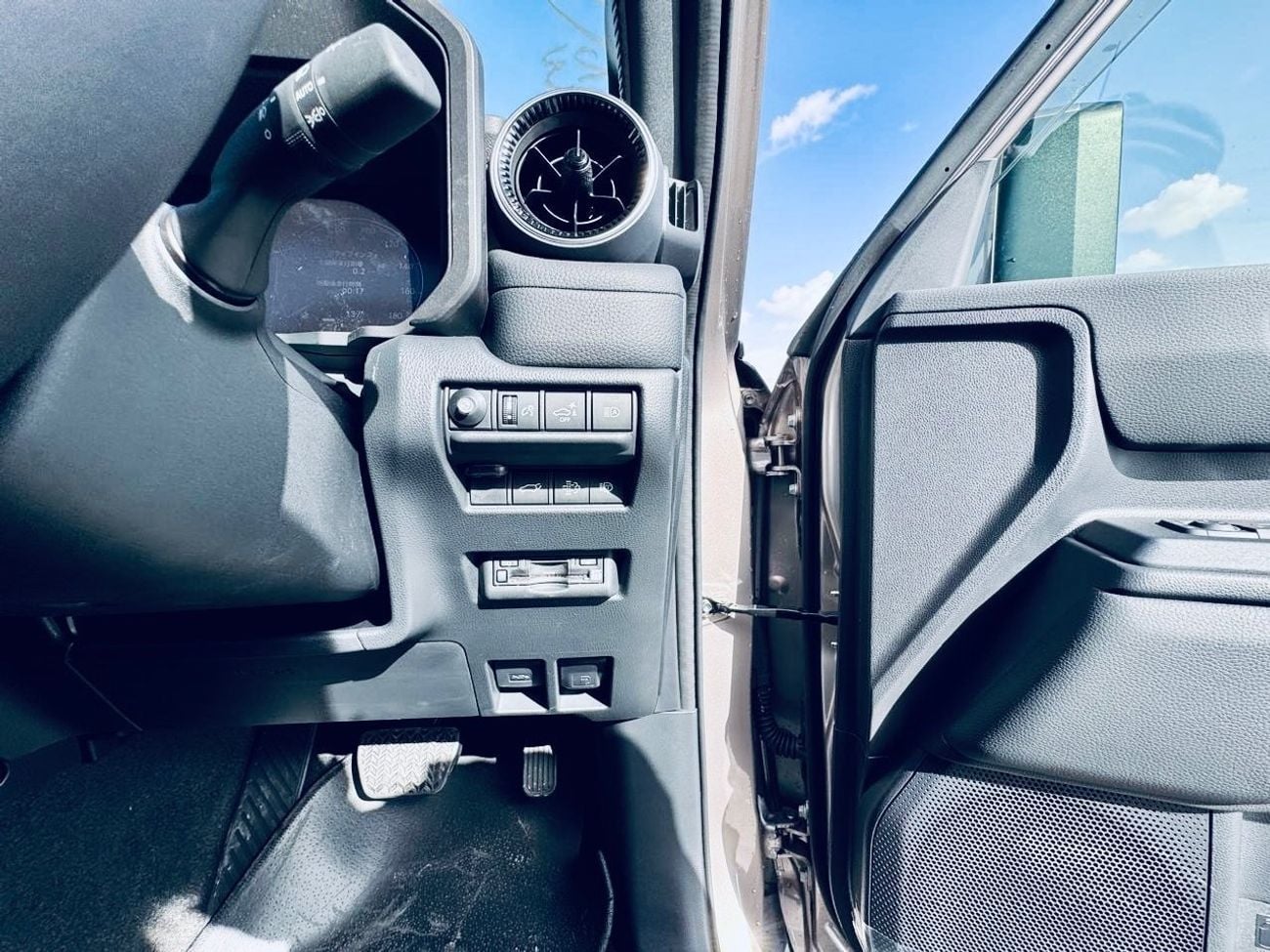 Toyota Prado ADVENTURE