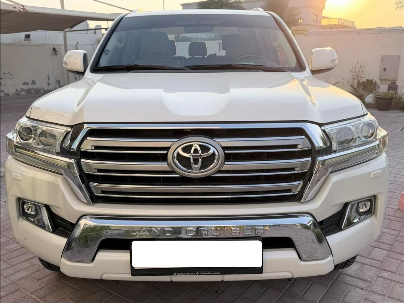 تويوتا لاند كروزر GXR