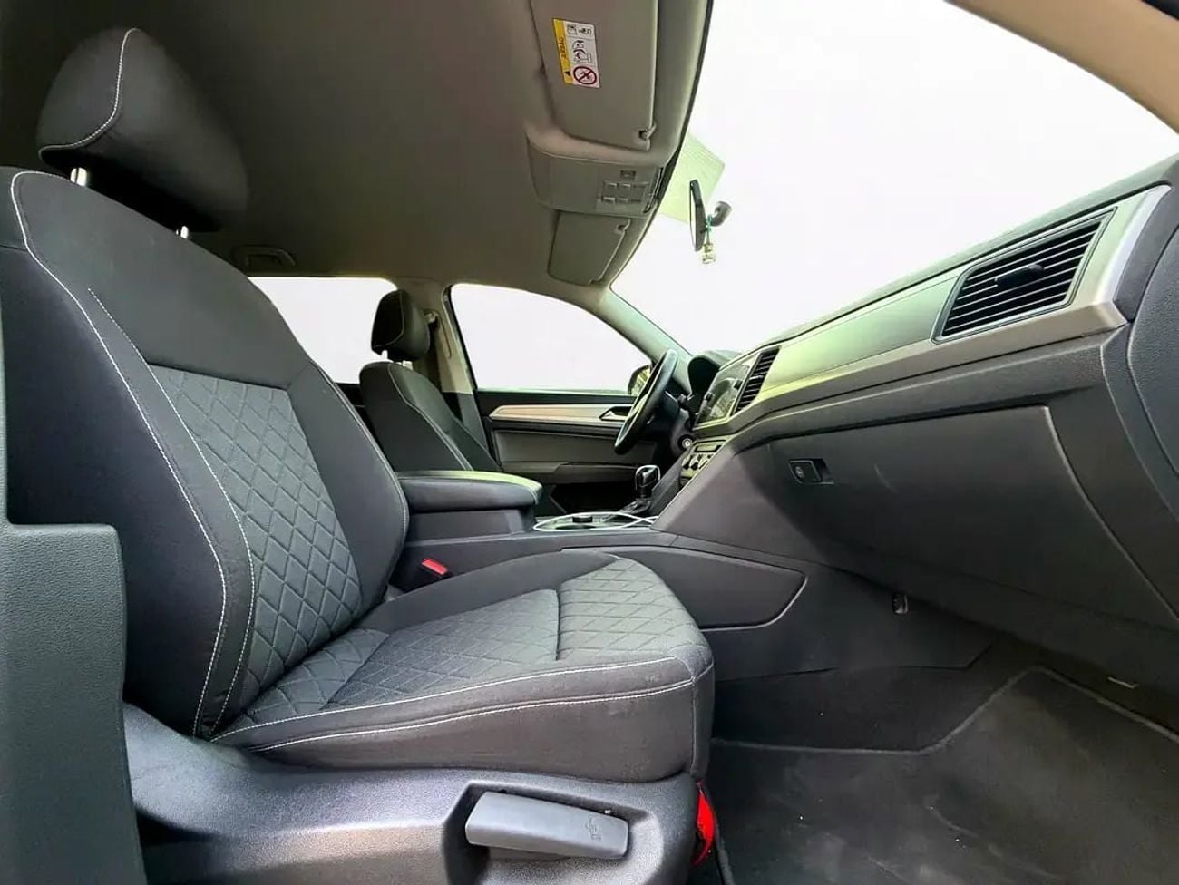 Volkswagen Teramont TRENDLINE 920 P.M | 0% DOWN | VW COMFORTLINE | 7-SEATER | V6 AWD | GCC