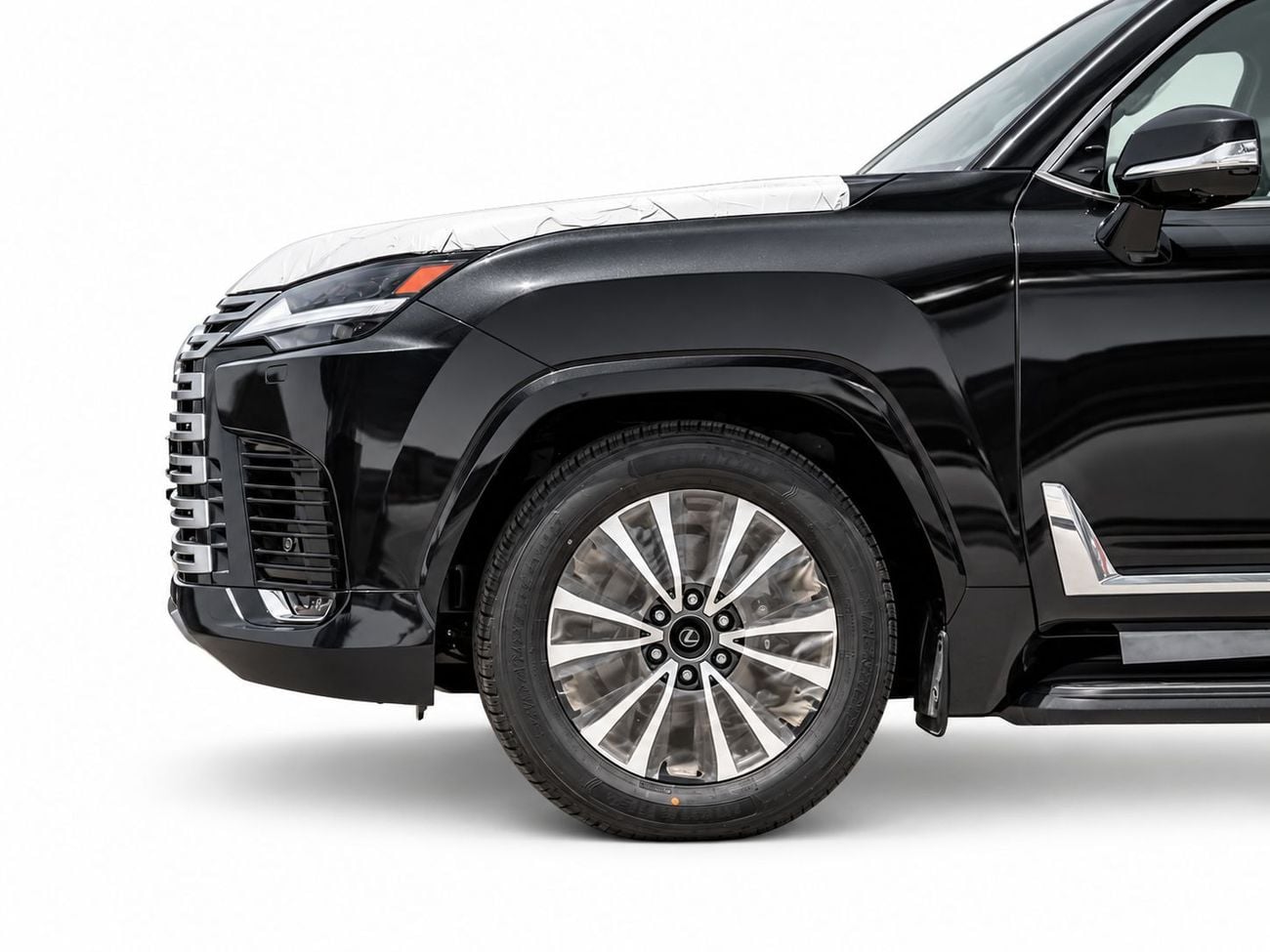 لكزس LX 700h ECTAV0007 - لكزس LX700h VIP موديل 2026 - محرك 3.5 لتر هجين أوتوماتيكي - رمادي مع بيج