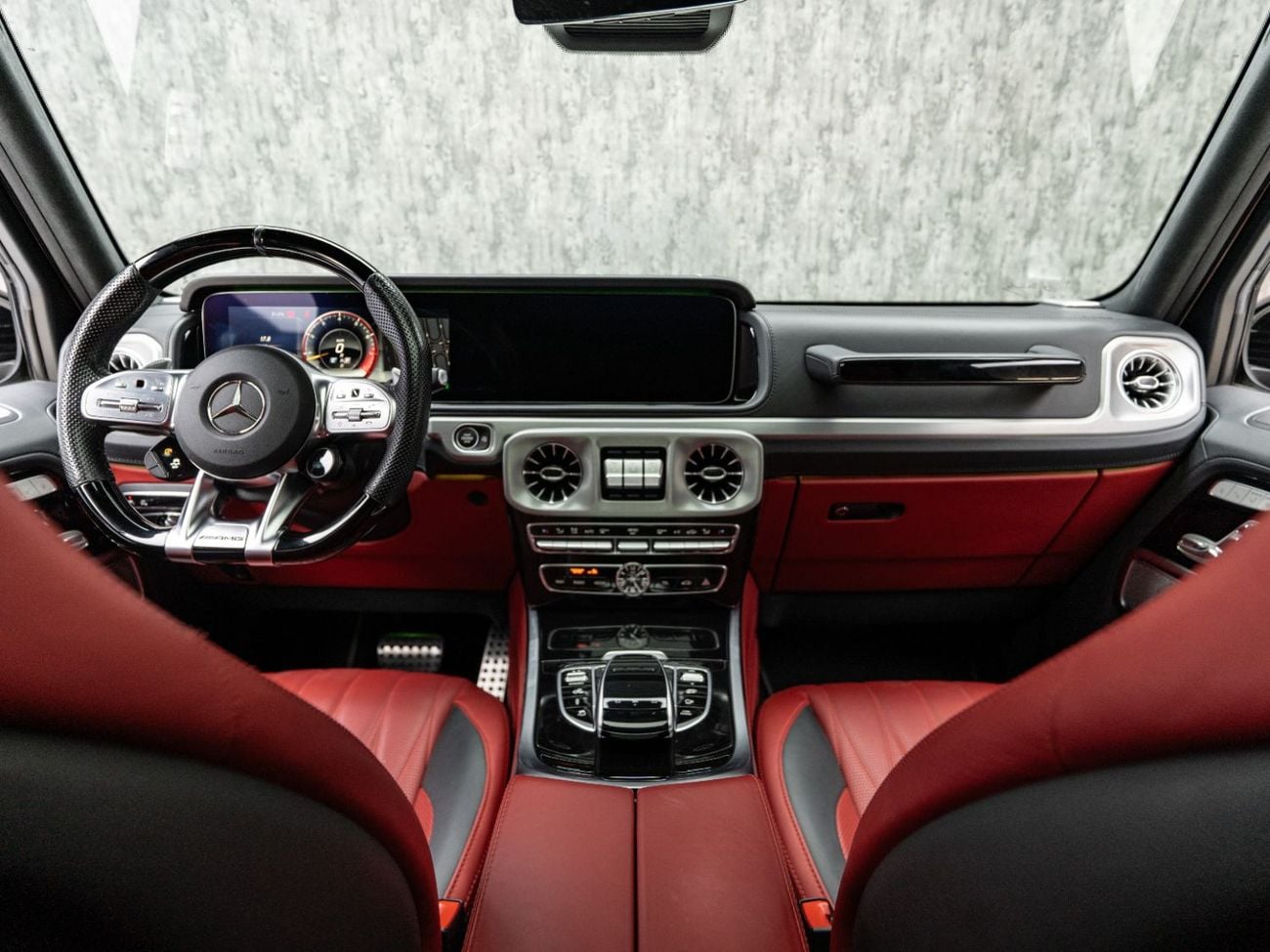 Mercedes Benz G63 AMG STANDARD BUY NOW, PAY 2027 | THE BLACKLINE STANDARD | Warranty, Full Mercedes Service History, GCC
