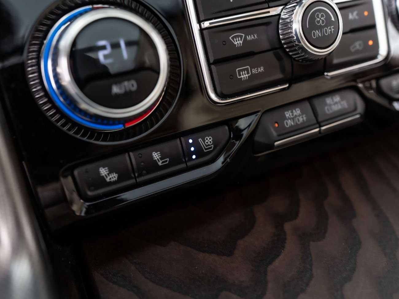 GMC Yukon DENALI