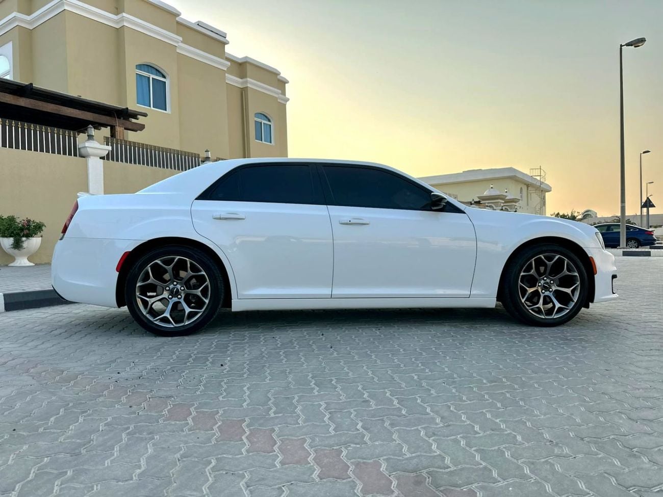 Chrysler 300C PLUS