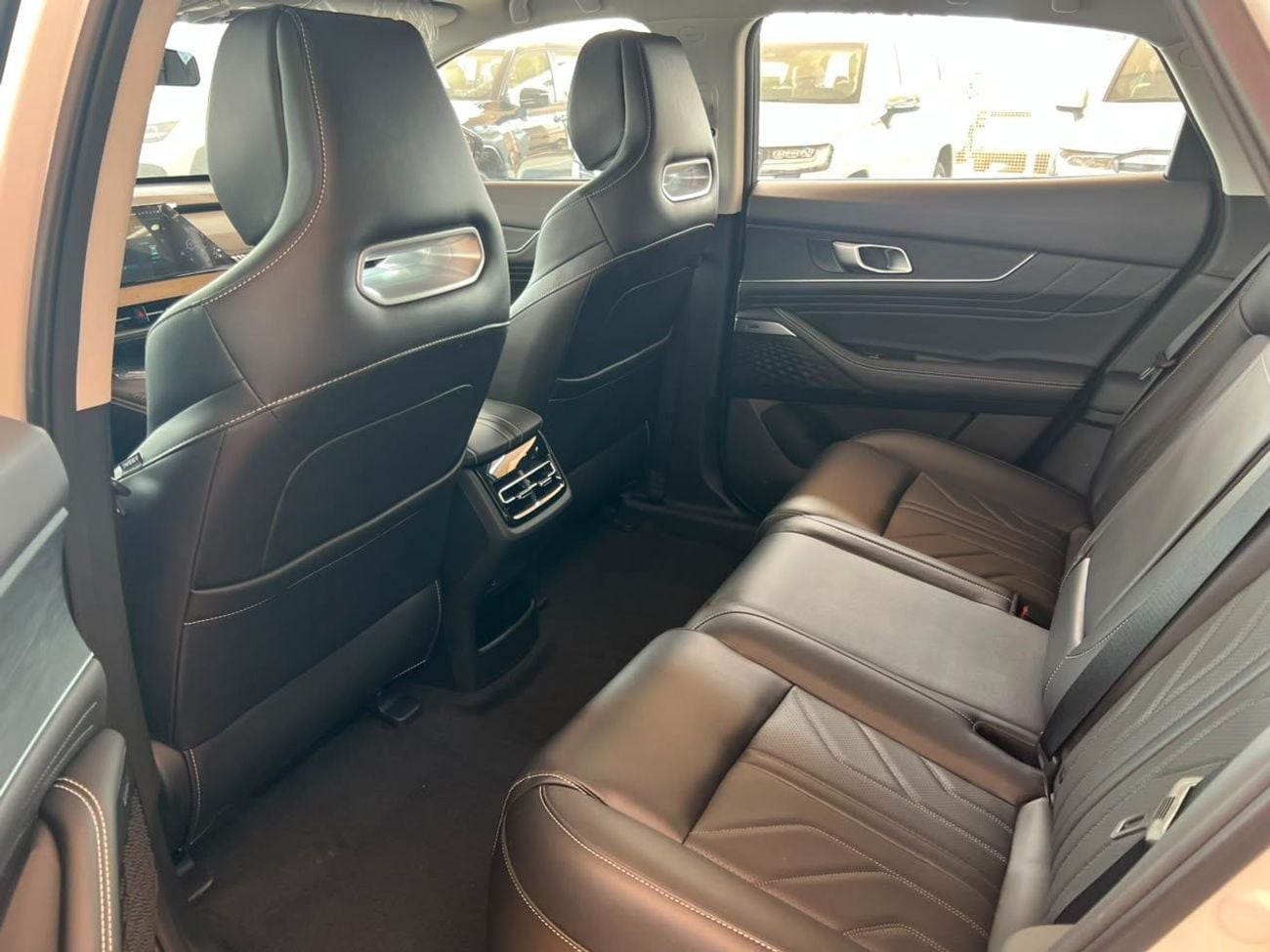 تشنجان يوني ك LIMITED