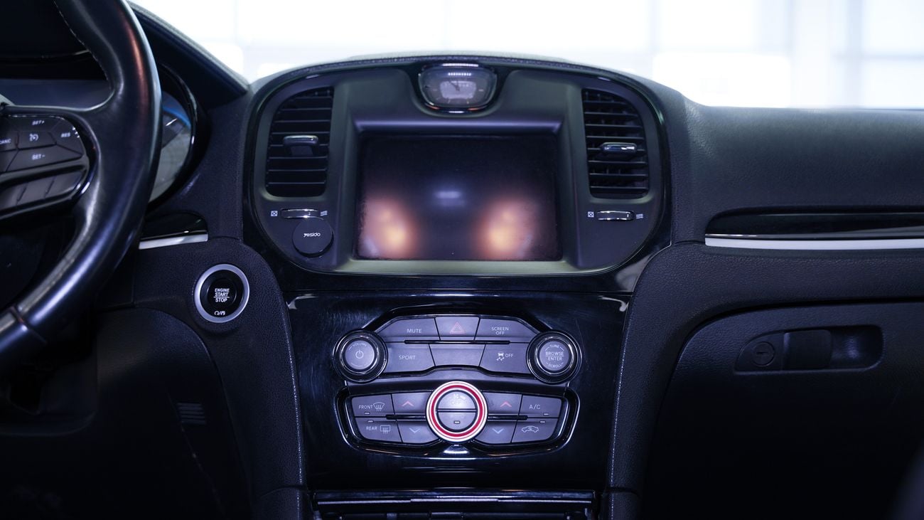 كرايسلر 300s