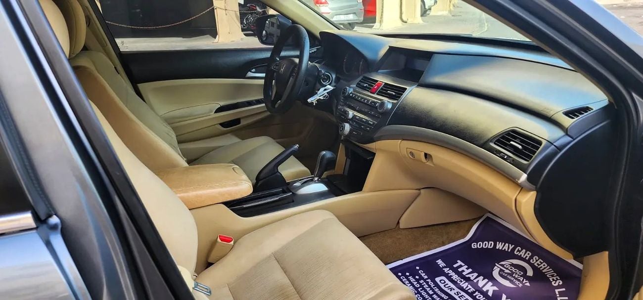 Honda Accord EX GCC Specs