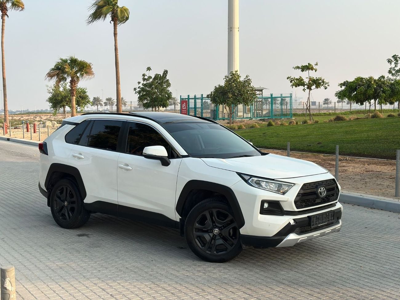 Toyota RAV4 ADVENTURE