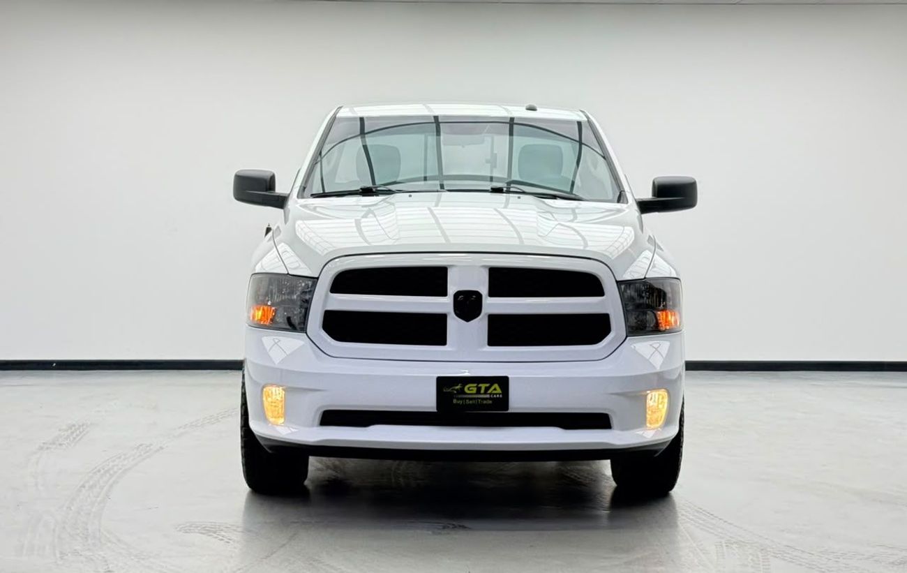 RAM 1500 CLASSIC 2022 Dodge Ram 1500 Classic SLT, Agency Warranty+Full Service History, GCC Specs.b